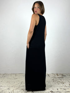 V-Neck Textured Maxi Dress with Pockets 2 Colours