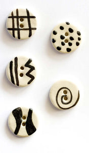 Handmade Black and White Geometric Pattern Sewing Buttons L274