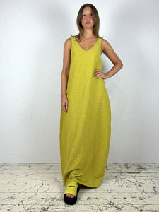 V-Neck Textured Maxi Dress with Pockets 2 Colours