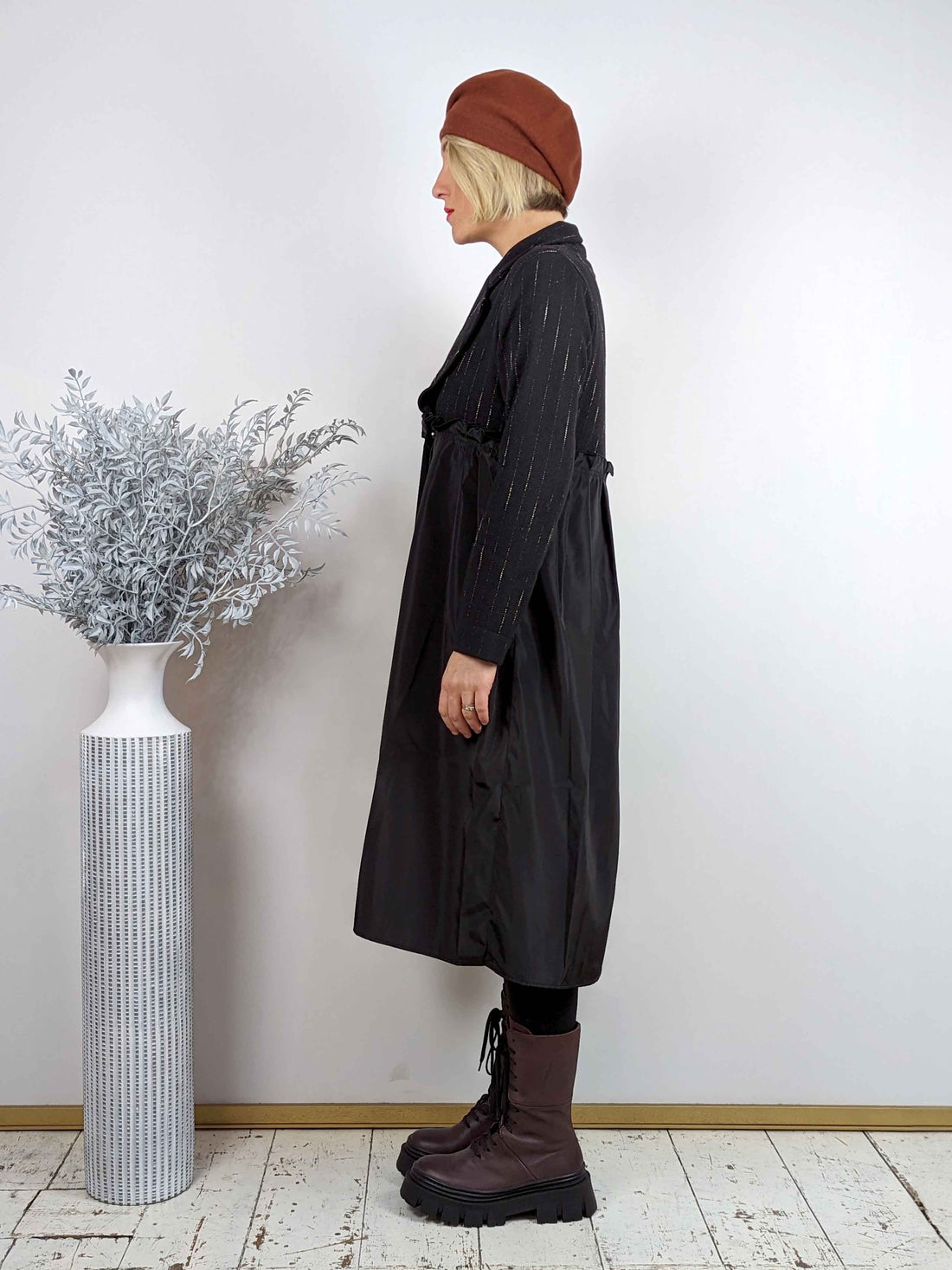 Amici Dust Coat Pleated Coat Dress - BLACK PINSTRIPE