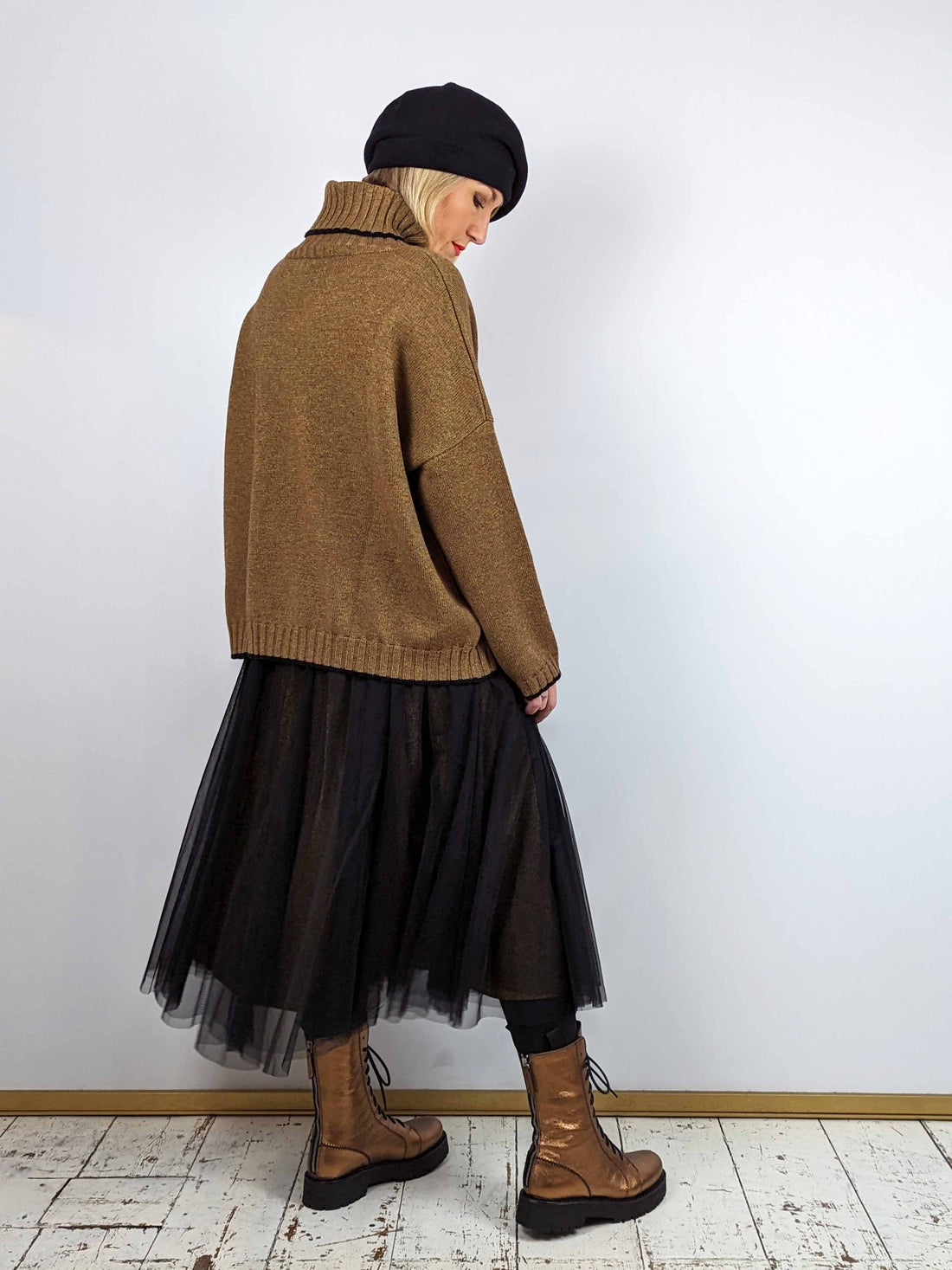 BLUE BASICS Midi Tulle Skirt - Black Sparkle