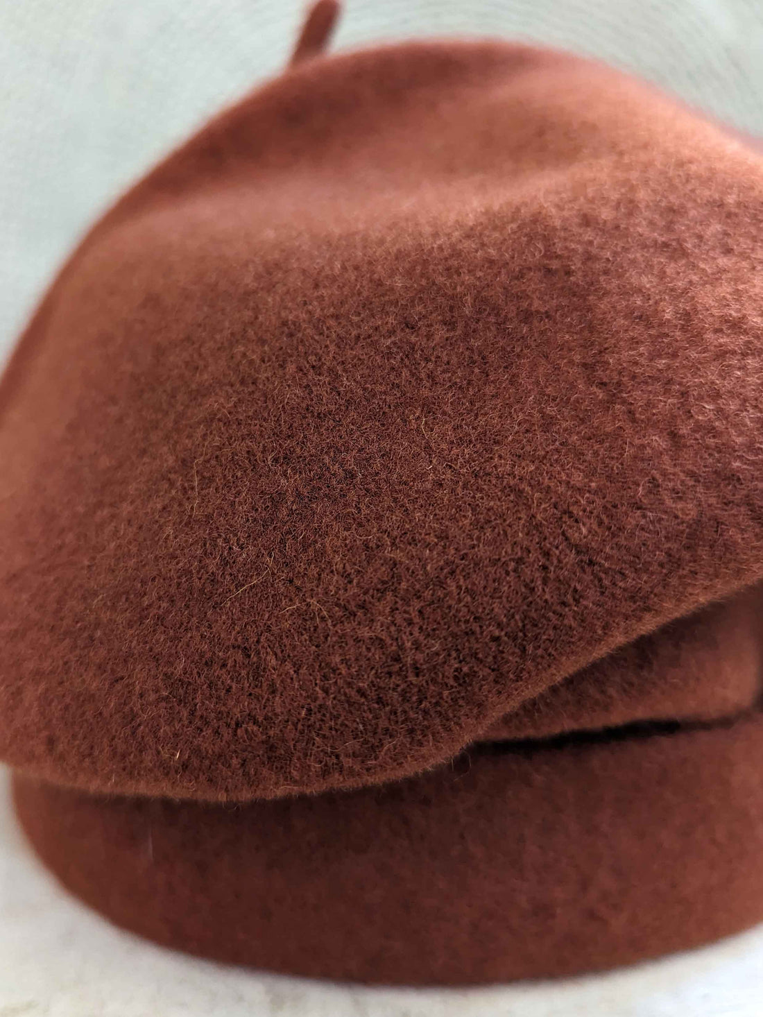 KOPKA Roll Up Woollen Beret - RUST