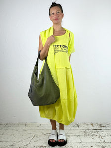 IN-ZU Bevel Bag - Black and Lime Hive