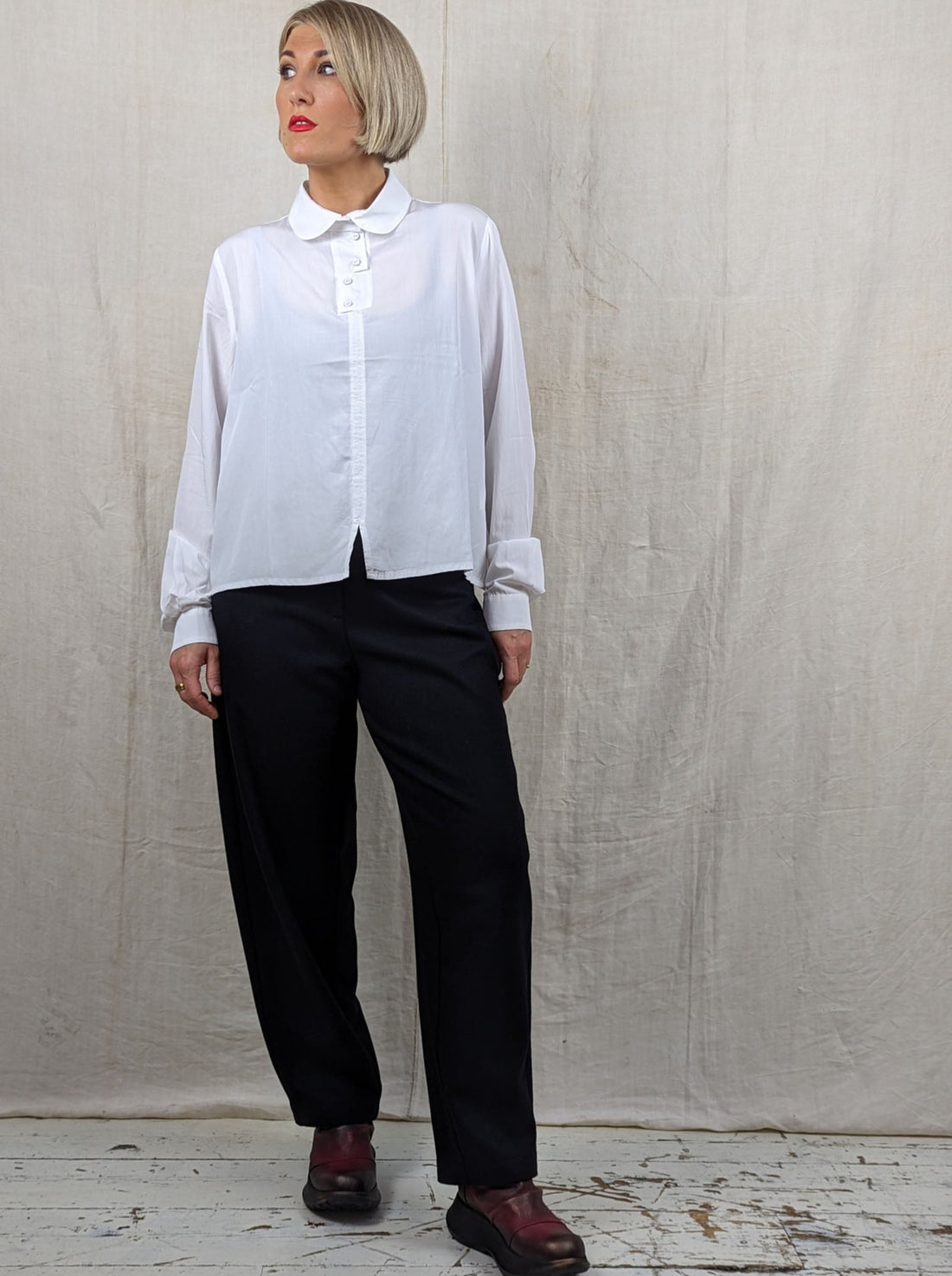 Neirami Country Trousers in Black