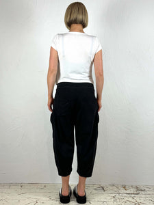 High-Waisted Cropped Barrel Trousers '170'